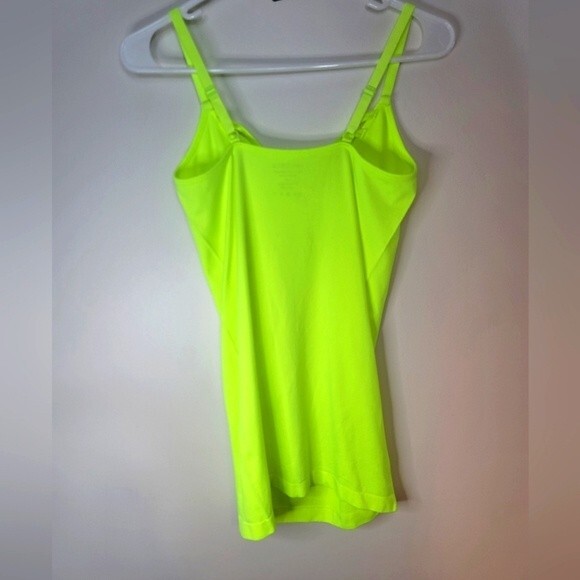 Zenana Outfitters Criss Cross Strappy Front Neon Yellow Tank Top Size S/M - Picture 3 of 6